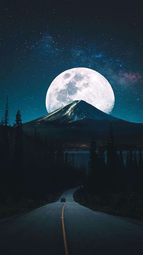 The final supermoon of 2023 will rise later this week when the Harvest Moon one of the most famous full moons of all ascends into the autumn skies. . Moon rise